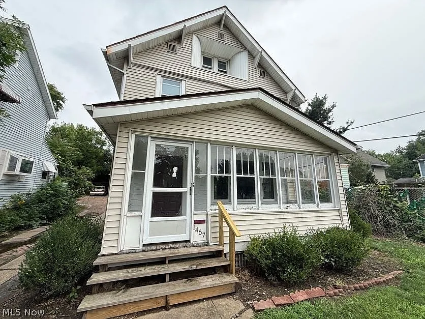 4 bed, $1,100 — Photo 3