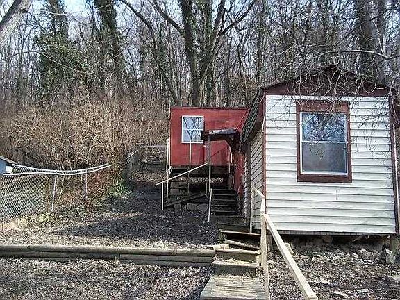 3rd image of 2280 Schoedinger Ave
