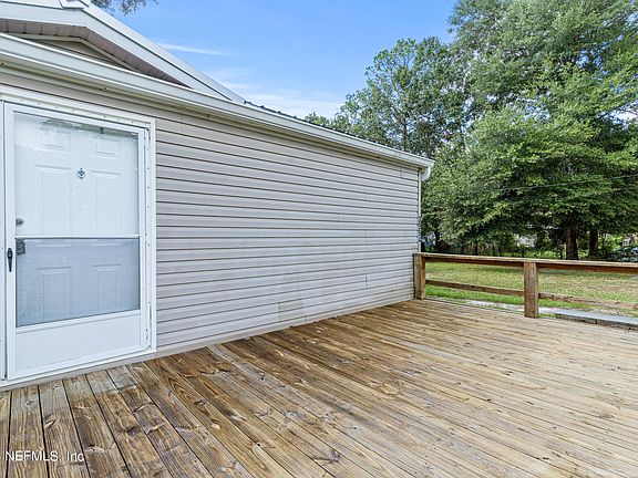 3rd image of 3994 SUZANNE Drive