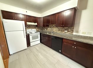 1639 Oakwood Ave #23, Des Plaines, IL 60016