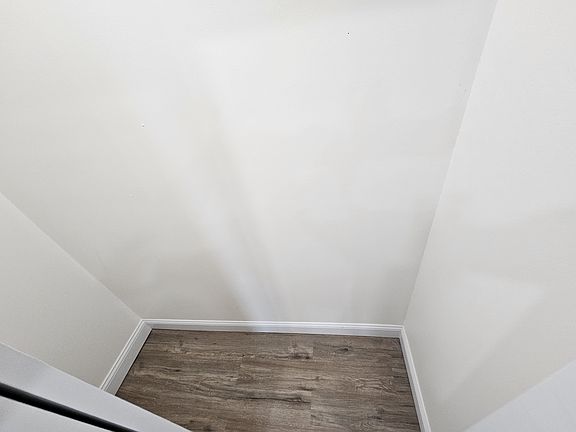 5th image of 406 Main St #2