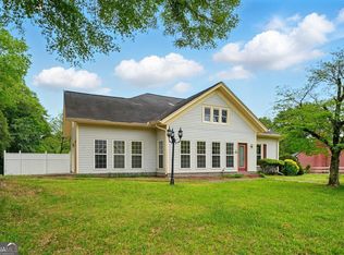 426 E College St, Bowdon, GA 30108