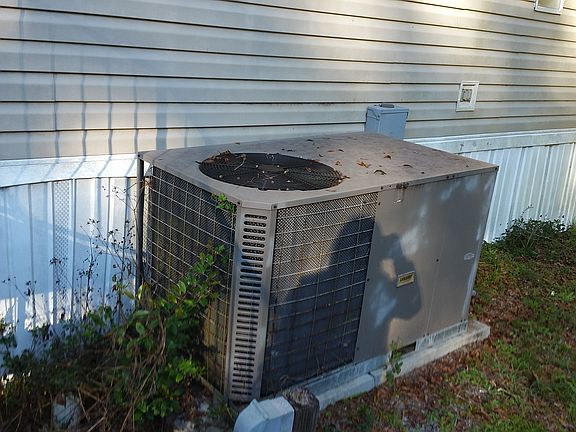 5th image of 2335 Nw 116th Place