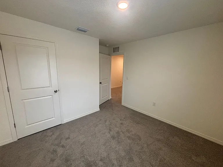 481 W Rexford Dr — Photo 8