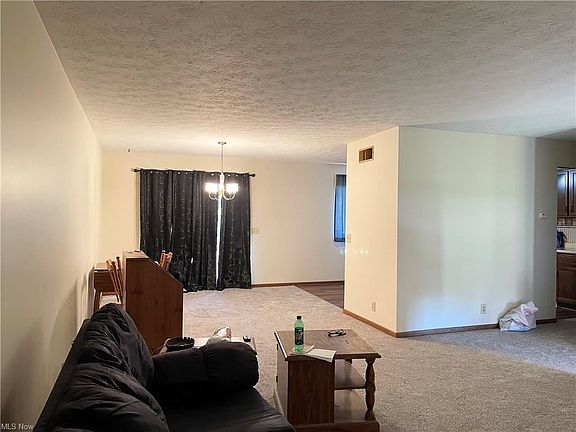 4th image of 100 Skyvue Cir