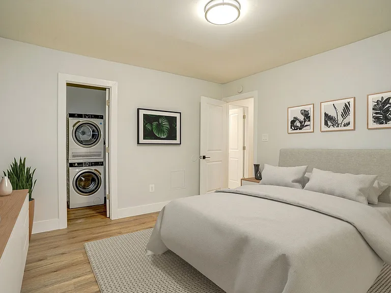 Bedroom-Renovated+Washer/Dryer in-unit