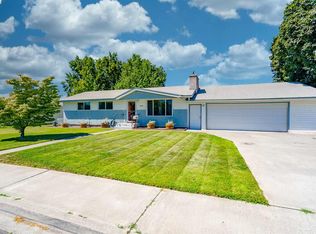 1446 Agnes St, Richland, WA 99352