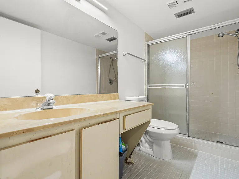 7301 Amberly Ln #304 — Photo 23