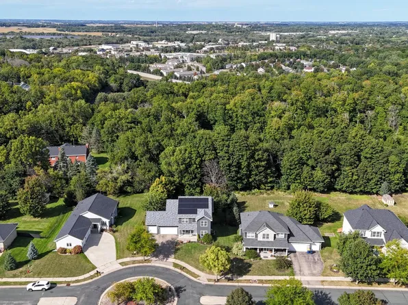 1318 Bluff St, Dundas, MN 55019