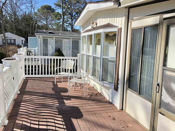 4th image of 5 Cape May Ave #5