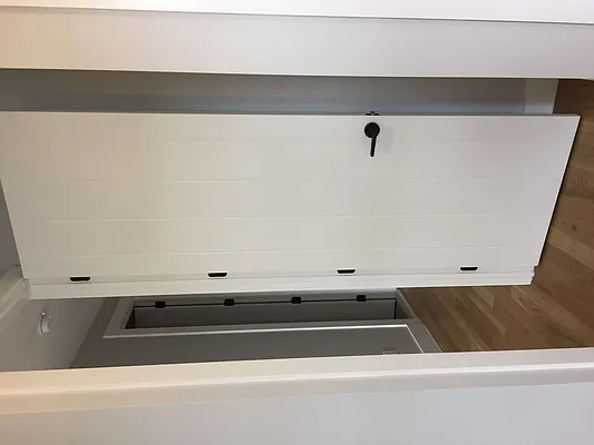 Rented by Renegade New York | media 84