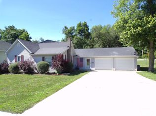 1617 Avenue B, Fort Madison, IA 52627