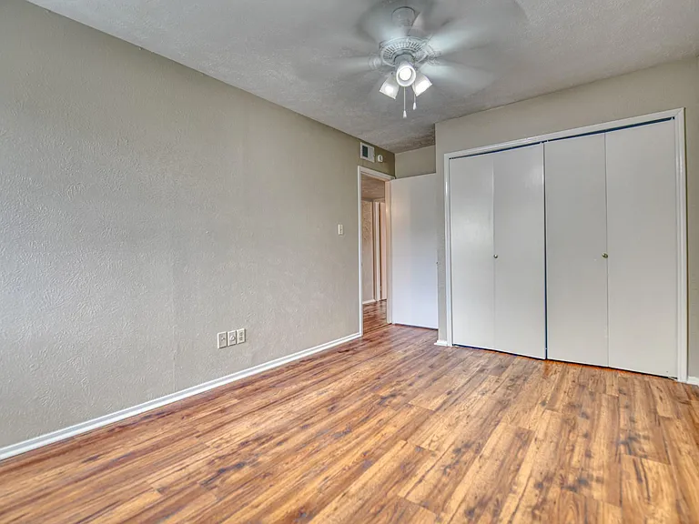 9314 Shipman St — Photo 18