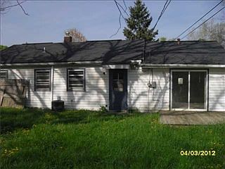3rd image of 4859 Barlow Dr