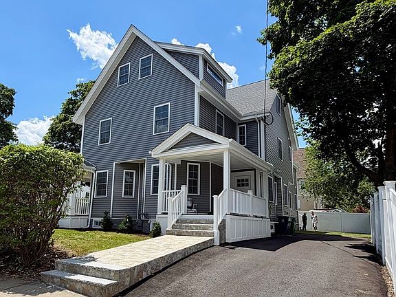 2nd image of 35 Jewett St