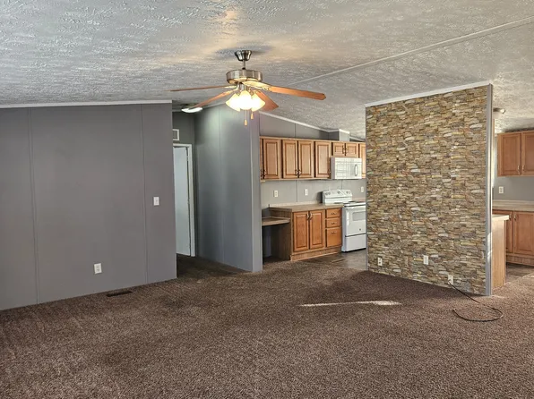 45 Lynnwood Cir, Clarksville, TN 37040