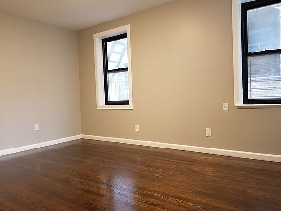 4th image of 3344 Fort Independence St APT 33D