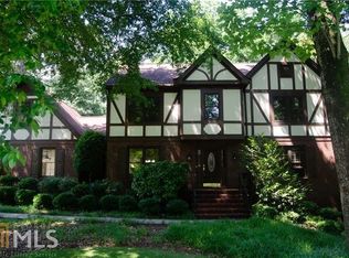 577 Daisy Nash Dr, Lilburn, GA 30047