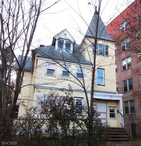77 Washington St, East Orange, NJ, 07017