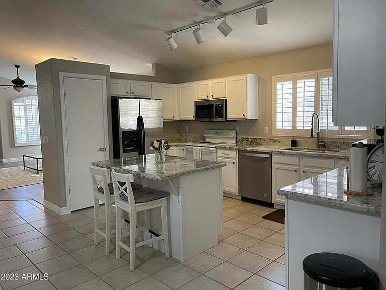 3954 E Agave Rd — Photo 4