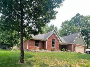 12199 N Cedarview Dr, Mooresville, IN