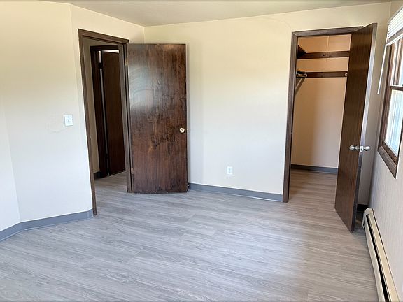 4th image of 509 Spinnaker Ln APT F