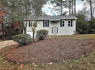 4232 Chickasaw Trl, Douglasville, GA 30135