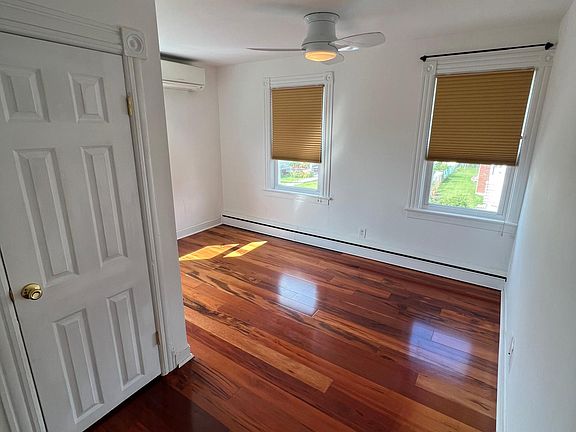 5th image of 8 King St Floor 2