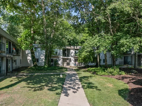 968 S Lincoln St, Kent, OH 44240