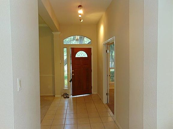 3rd image of 8424 Fern Bluff Ave