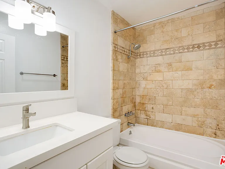 2616 5th St #207 — Photo 8