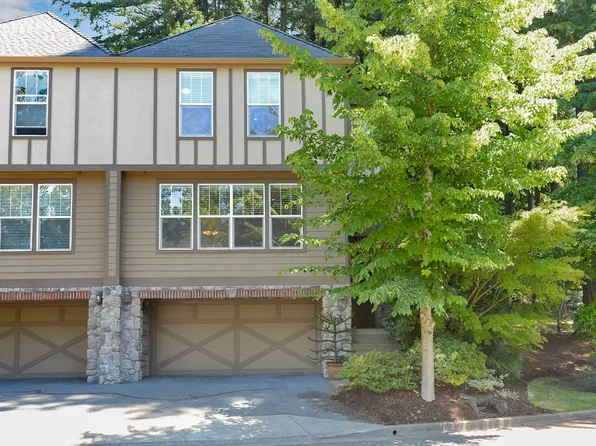 4771 Auburn Ln, Lake Oswego, OR 97035