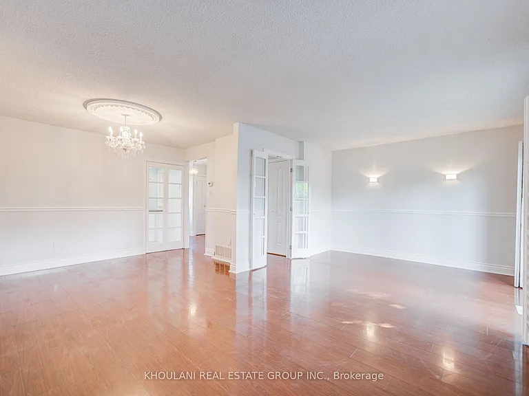 1055 Shawnmarr Rd #207 — Photo 11