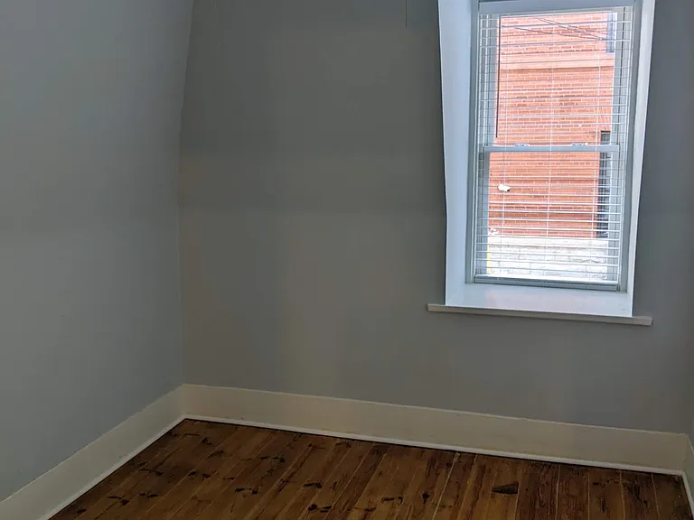 256 Cedar St — Photo 12