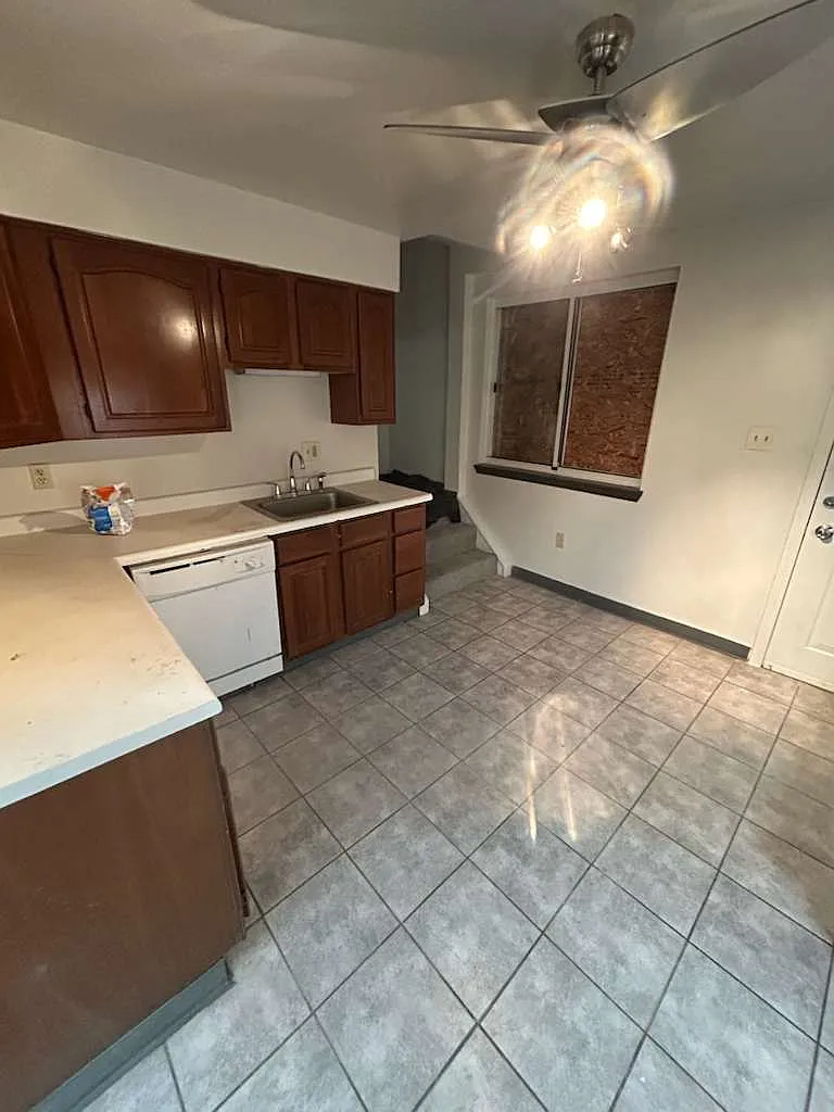 Building Photo - 5401 Wilson Ct