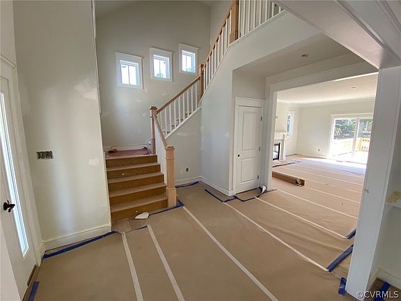 4th image of 4529 Thorncroft Dr