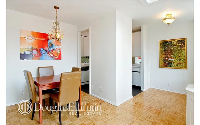 Sold by Douglas Elliman | media 36