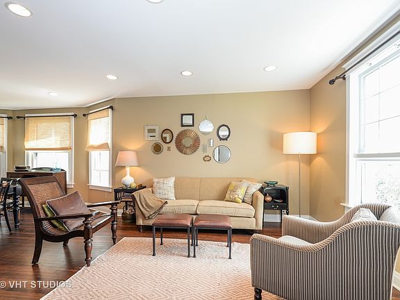 3rd image of 1315 Ashland Ave