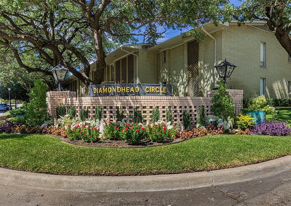 1st image of 6349 Diamond Head Cir