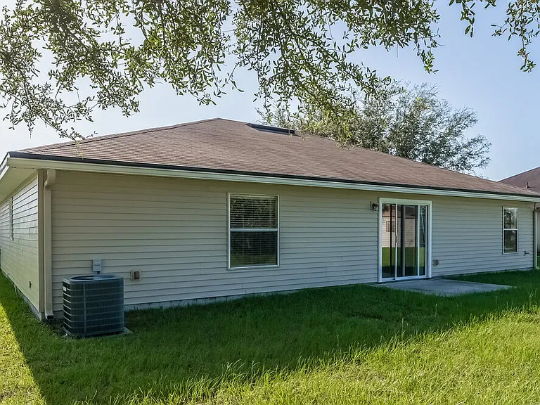 11614 Rainbow Springs Ct — Photo 15