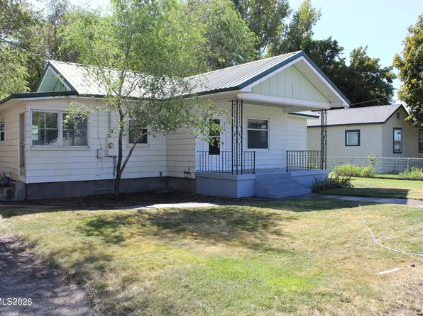 219 E 4th St #1, Winnemucca, NV 89445