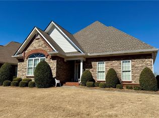 101 Sophie Ter SE, Calhoun, GA 30701