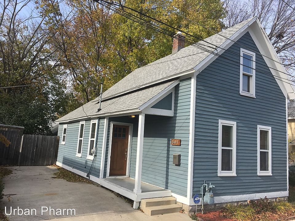 1st image of 341 Freyling Pl SE
