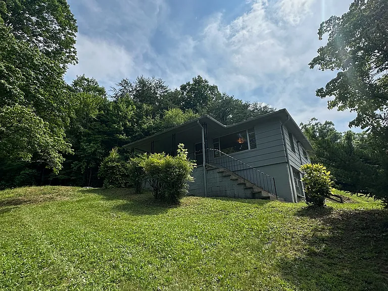 9121 Chapman Hwy — Photo 10