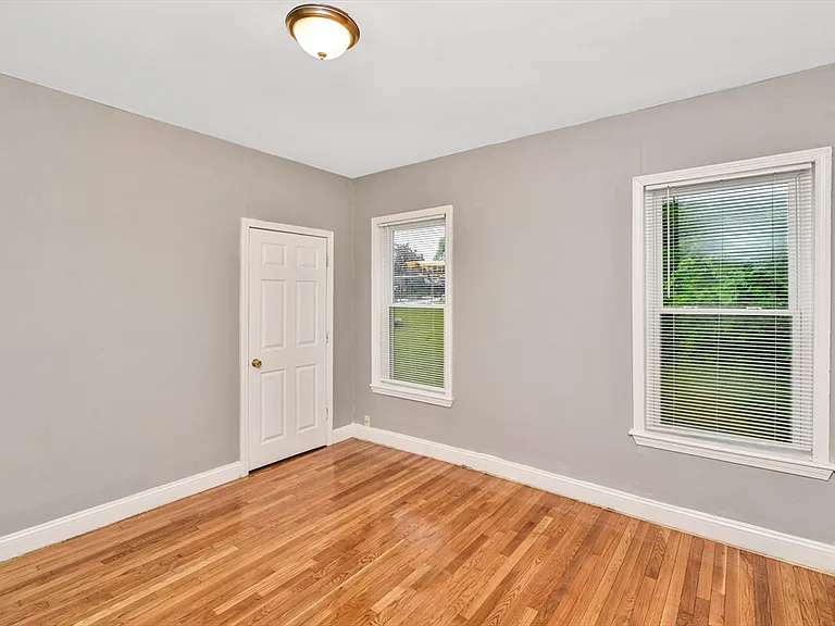 352 Norfolk St #1 — Photo 11