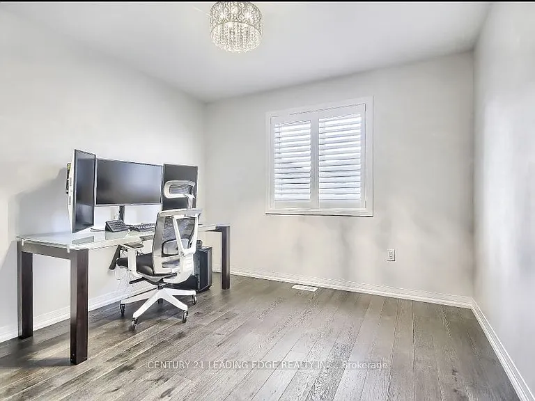113 Greenwich Ave — Photo 16