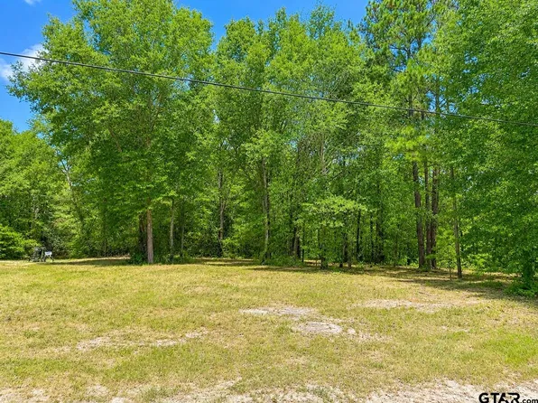Pennal St, Hawkins, TX 75765