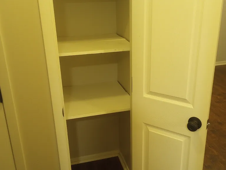 238 Downey Dr — Photo 27