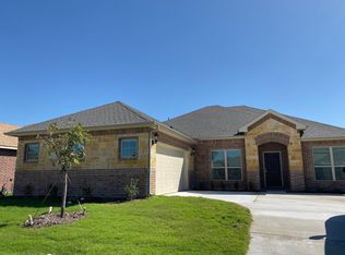 506 Stonelake Dr, Waxahachie, TX 75165
