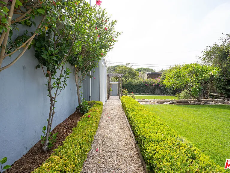 1212 Pine St — Photo 31
